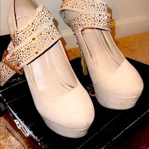 Nude high Heel for sale